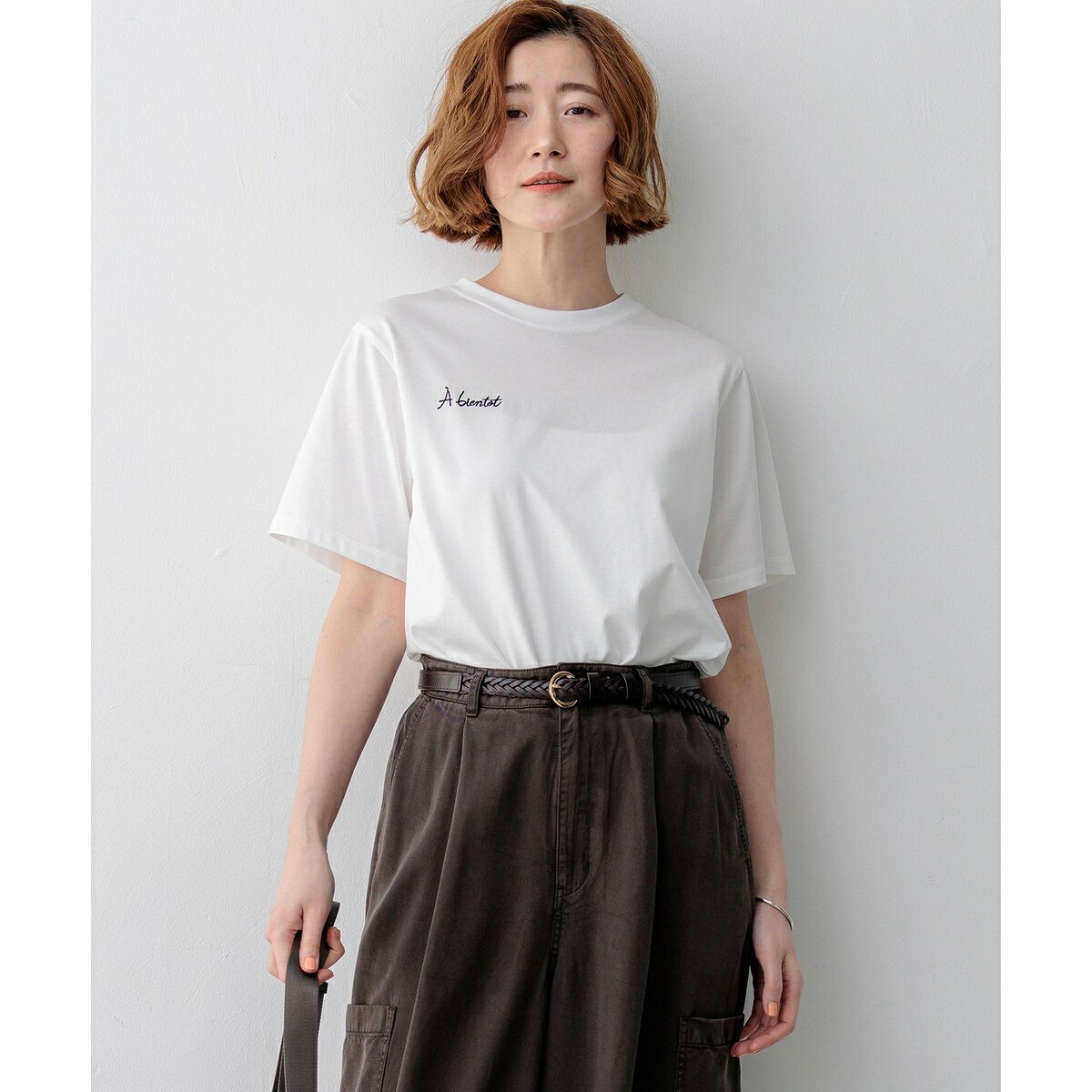 【Oggi掲載】バック刺繍 メッセージロゴ Tシャツ／23区（23KU）