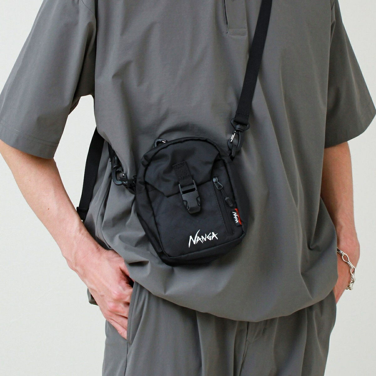 【NANGA/ナンガ】ECOPAK UR SHOULDER POUCH／グロスター（GLOSTER）