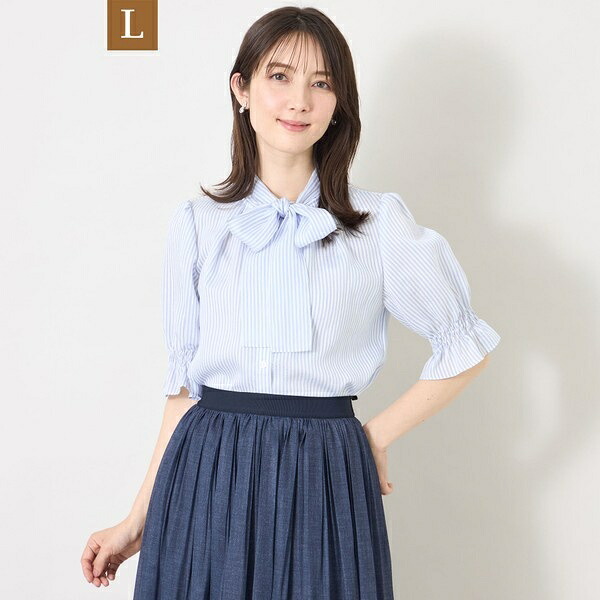 【L】シルキーサッカー ボウタイブラウス／トゥービーシック（TO BE CHIC）