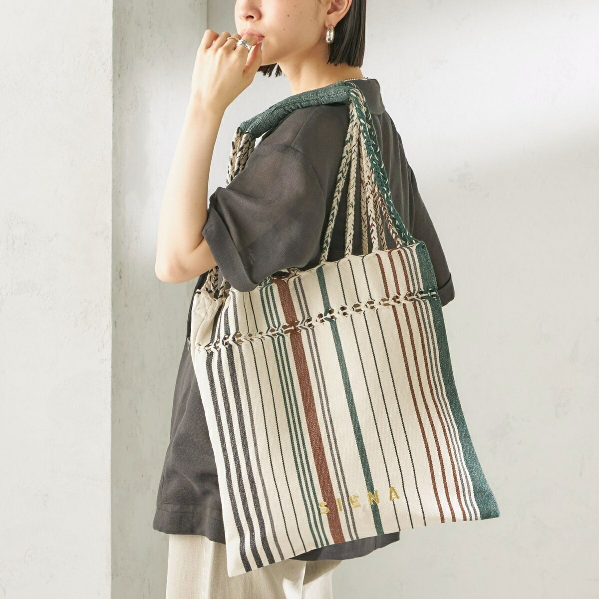 《予約》RAMESHWARI: ハンモック バッグ 26SS/シップス(SHIPS)