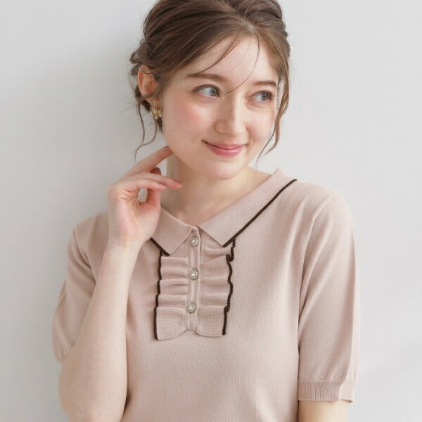 フリルポロ衿ニット／クチュールブローチ（Couture Brooch）