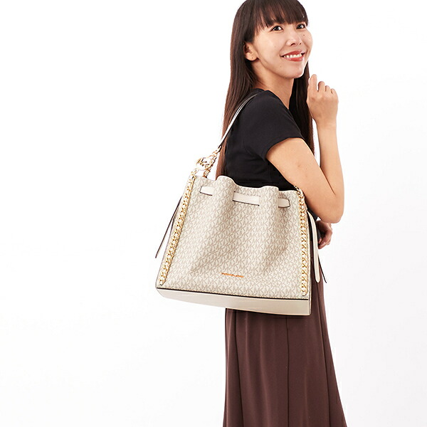 MINA LG BLT CH INLY SHLDR／マイケル・教科課程（Michael Kors）