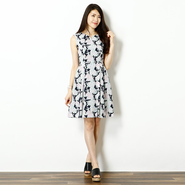 楽天市場 花柄ノースリーブワンピ ス カールパークレーン Karl Park Lane 丸井 マルイ 楽天市場店