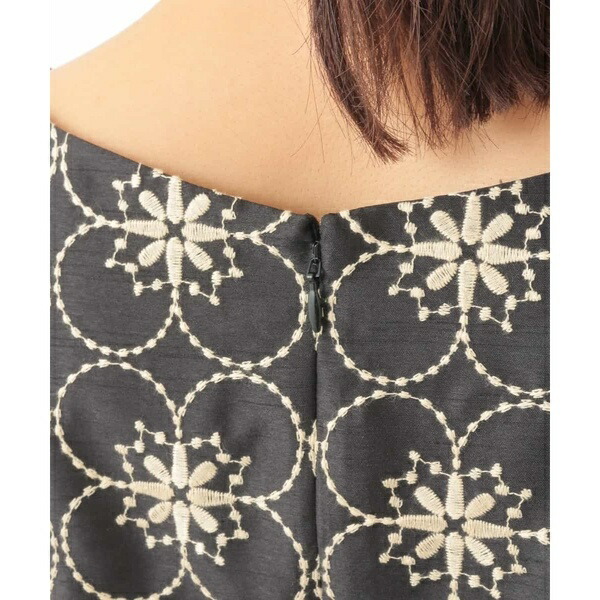 シャンタン刺繍スリーブレスワンピース ホコモモラ シャンタン刺繍スリーブレスワンピース ホコモモラレディースファッション ｅｍｂ ｅｍｂ ｐａｚ ワンピース ワンピース