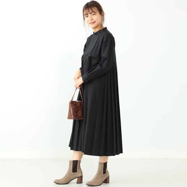 ラッピング無料 返品も保証 Ray Beams プリーツ キリカエ ハイネック ワンピース 黒 ロング丈 在庫一掃 Scarboroughattorneys Com