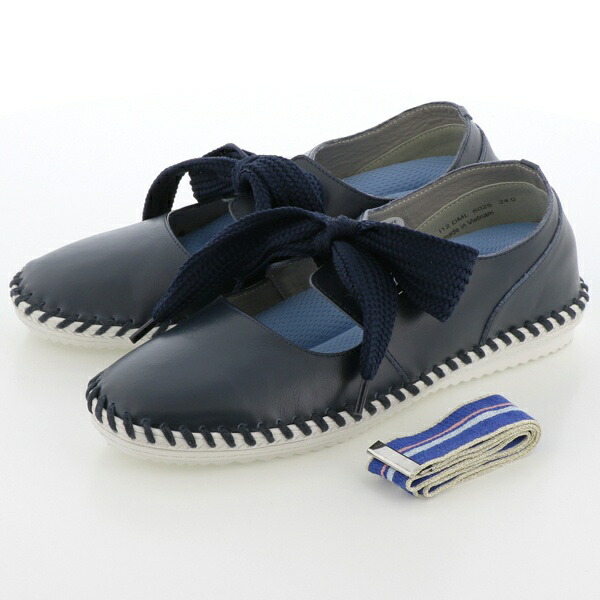 カジュアルコーデの定番 大きい勲章が好評のレースアップスニーカー マドラス モデロ Crochetsociety Co Uk