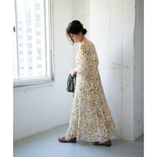 楽天市場 レディスワンピース 花柄ジャガードプリーツワンピース Kbf Kbf 丸井 マルイ 楽天市場店