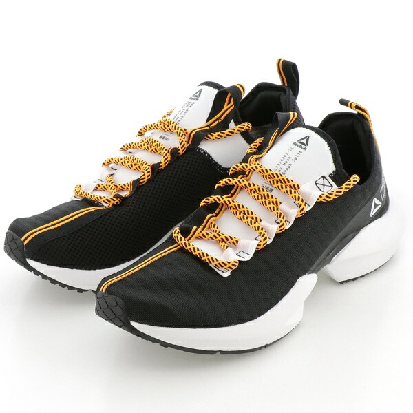 reebok retro white shoes