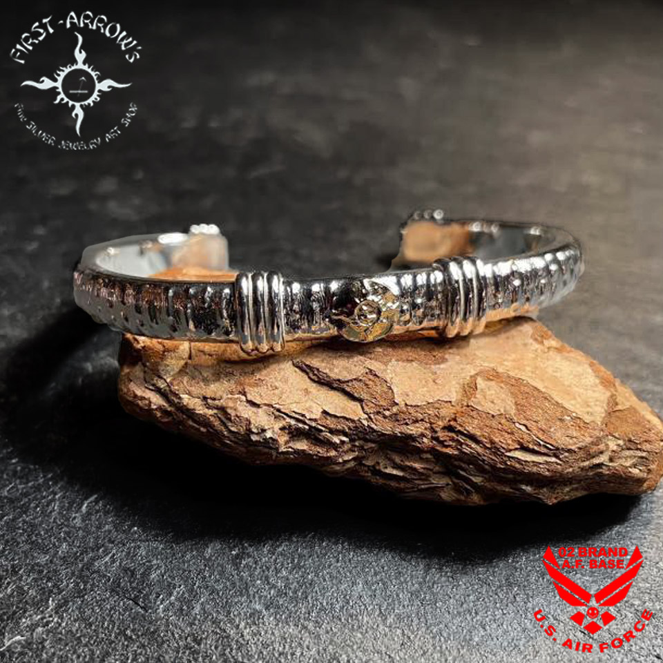 【メンフィス】吾郎作アポロコンチョバングル メンフィス】吾郎作アポロコンチョバングル メンフィス】吾郎作アポロ