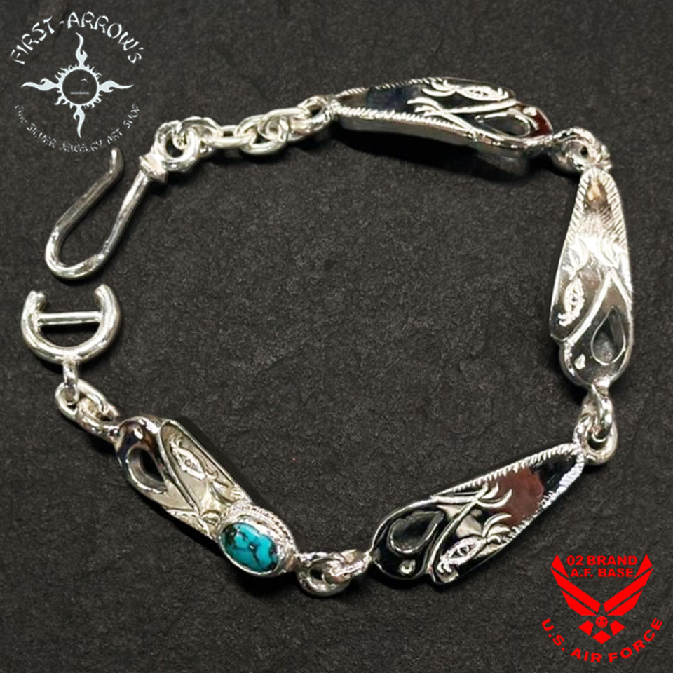 楽天市場】ポイント2倍!!ファーストアローズ K18付Eagle Face Lサイズ