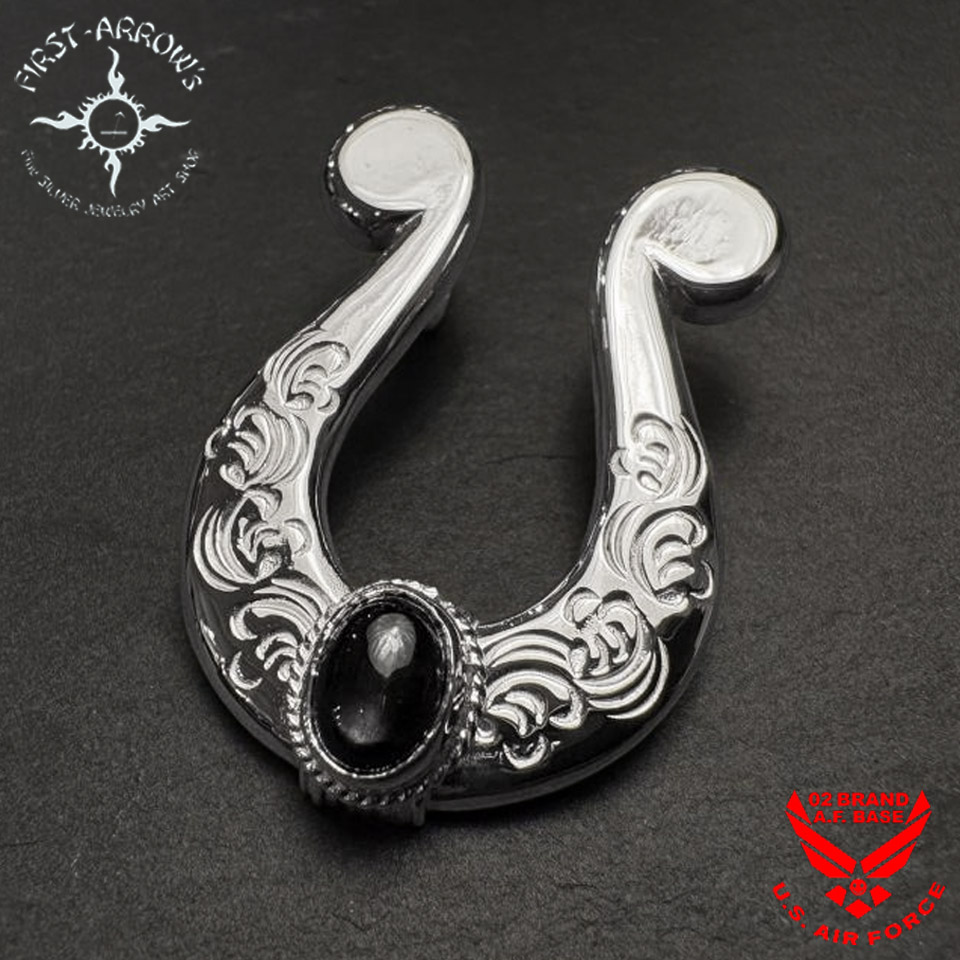 ファーストアローズ K18付 浮きカラ草彫りコンチョ 楽天市場】ポイント2倍!!ファーストアローズ FIRST ARROWSK18付カラ草