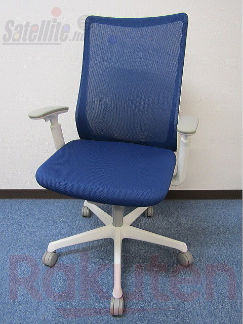 フルーエント【中古品】アジャストひじ掛け椅子 okamura【貨物輸送無料】 インテリア・寝具・収納-オフィスチェア-デスク用チェア