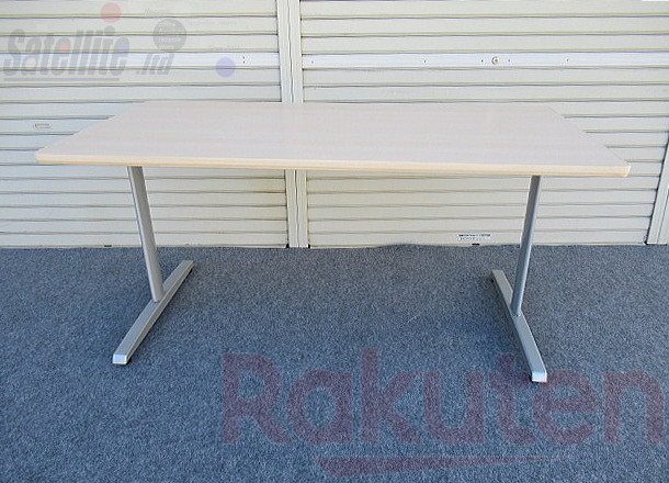オカムラ 会議用テーブル 8177シリーズ【中古品】2～4人用 机【配送先が指定地域のみの販売】
