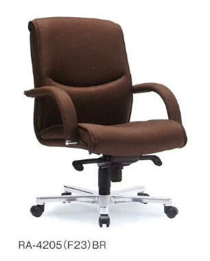 オフィスチェア RA-4200シリーズ ローバック 肘付 AICO イス｜中古オフィス家具のサテライト