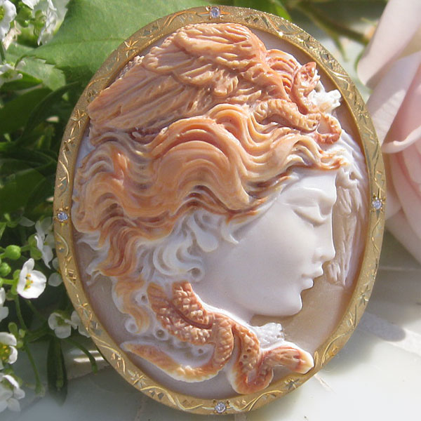 楽天市場】Giuseppe Tesoriere作 シェルカメオ 天然ダイヤモンド0.04ct