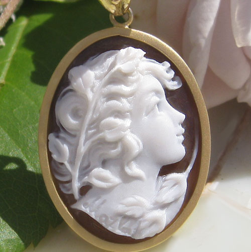楽天市場】シェルカメオGiovanni Aversano作K18カメオ ペンダント