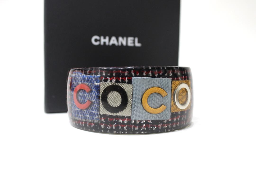 CHANEL シャネル プラスチック バングル アクセサリー レディース