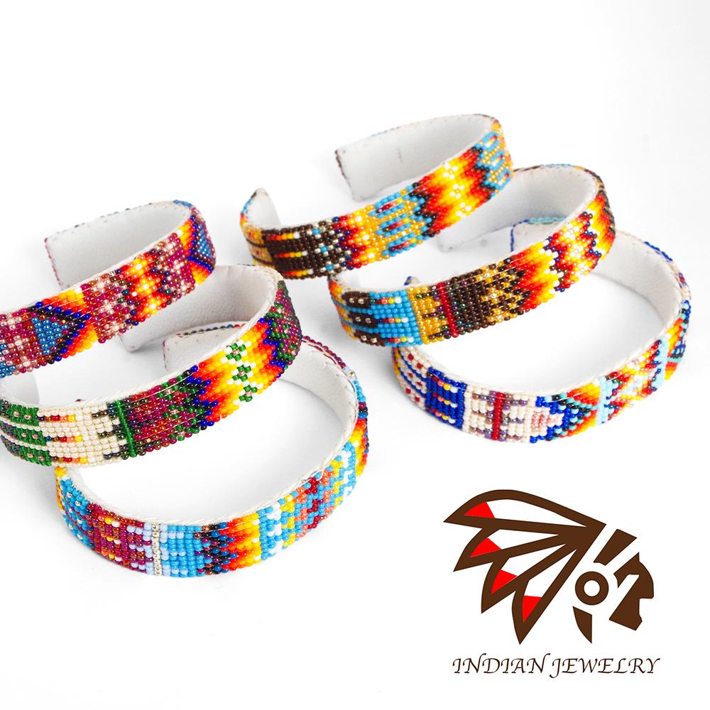 【INDIAN JEWELRY 北米インディアン宝飾品】Navajo small beads bangle Francis Stewart ナバホー スモールビーズバングル フランシス・スチュアート作