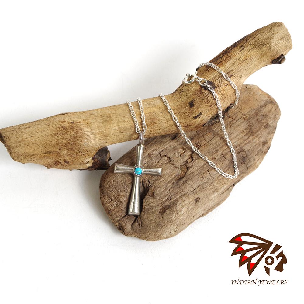 【INDIAN JEWELRY 北米インディアン宝飾品】Navajo cross pendant Pauline Nelson ナバホー 差し交わすシャンデリヤ ポウリン・ネルソン作