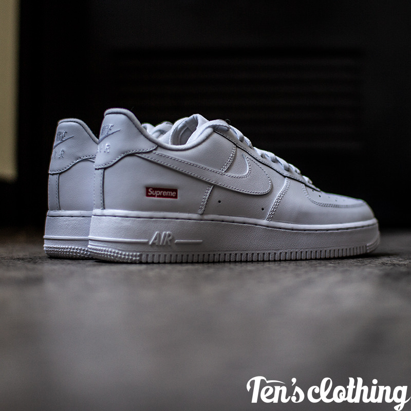 NIKE ナイキ SUPREME X AIR FORCE 1 LOW 'BOX LOGO - WHITE