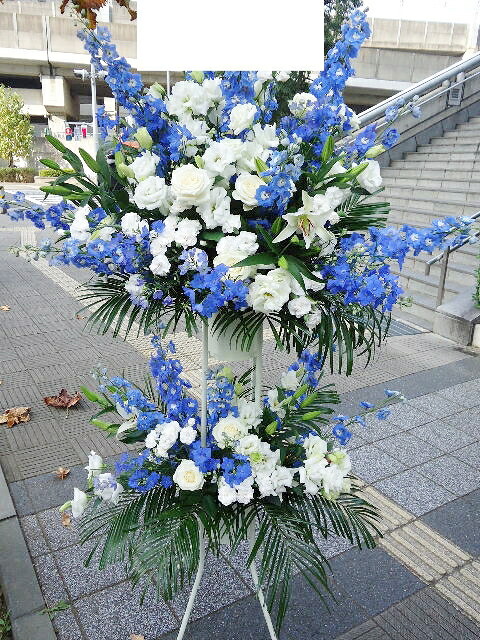 青碧白いこと系 照明ランプ花2段 RT-ST2-2067 御祝・開店・生まれ落ちる日・畏まり・ショウルーム・モデルルームなどの御祝事に！全国送りとどける能力のある！※15時までのご申し付けるで当日送りとどける出来る領域あります。（構成要素お届けできない領域あり）