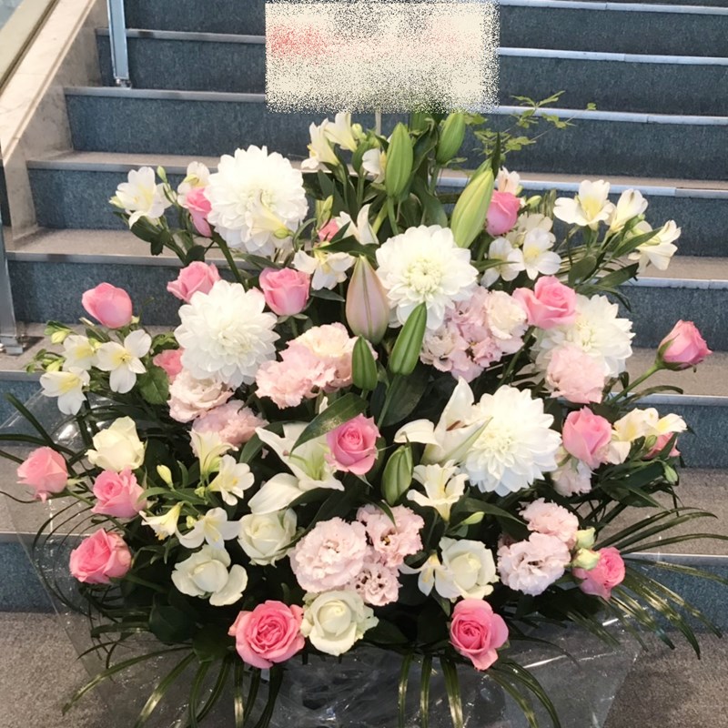 全国配送可能！ ホワイトピンク系 アレンジメント rtar0212 御祝・開店・誕生日・お礼・ショールーム・モデルルームなどの御祝事に！※15時までのご注文で当日配送出来るエリアあります。また宅急便で翌日お届けも可能です