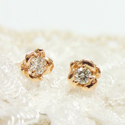 ピアス ピアス レディース -Fortunate Diaｍond- H&Cの計0．08カラットダイヤモンドを使用した限定モデル。 耳元に咲くローズと、朝露のようなダイヤモンド。 K10ピンクゴールドピアス 【4月の誕生石】シンプル プレゼント 女性 ラッピング無料