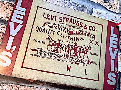 リーバイス サインボード アクリル ビンテージ 販促 80s 非売品 レア 2026年最新】Yahoo!オークション -リーバイス 看板の中古品・新品・未