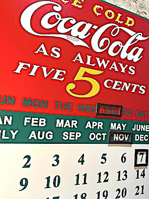 楽天市場】ブリキ看板 コカコーラ カレンダー エンボスメタルサイン