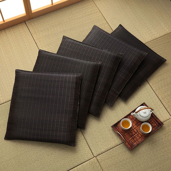 【ポイント20倍】い草 座布団 クッション 約55×55cm 無地 ブラック 5枚組 日本製 抗菌 防臭 消臭 湿度調整 蒸れにくい インテリア雑貨 生活雑貨【代引不可】|インテリアの壱番館