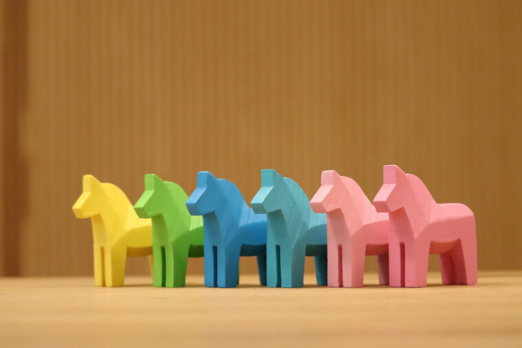 目玉商品 幸せを運ぶ馬 ダーラナホース ホワイト ブラックシリーズ ワークピース ｘｌサイズ ２５ｃｍ ダーラヘスト 値引きする Keita Com Br