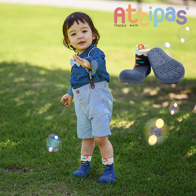 びっくり特典あり Attipas ベビーシューズ アティパス トレーニングシューズ 歩育シューズ ソックスシューズ Marin アクアシューズ マリン