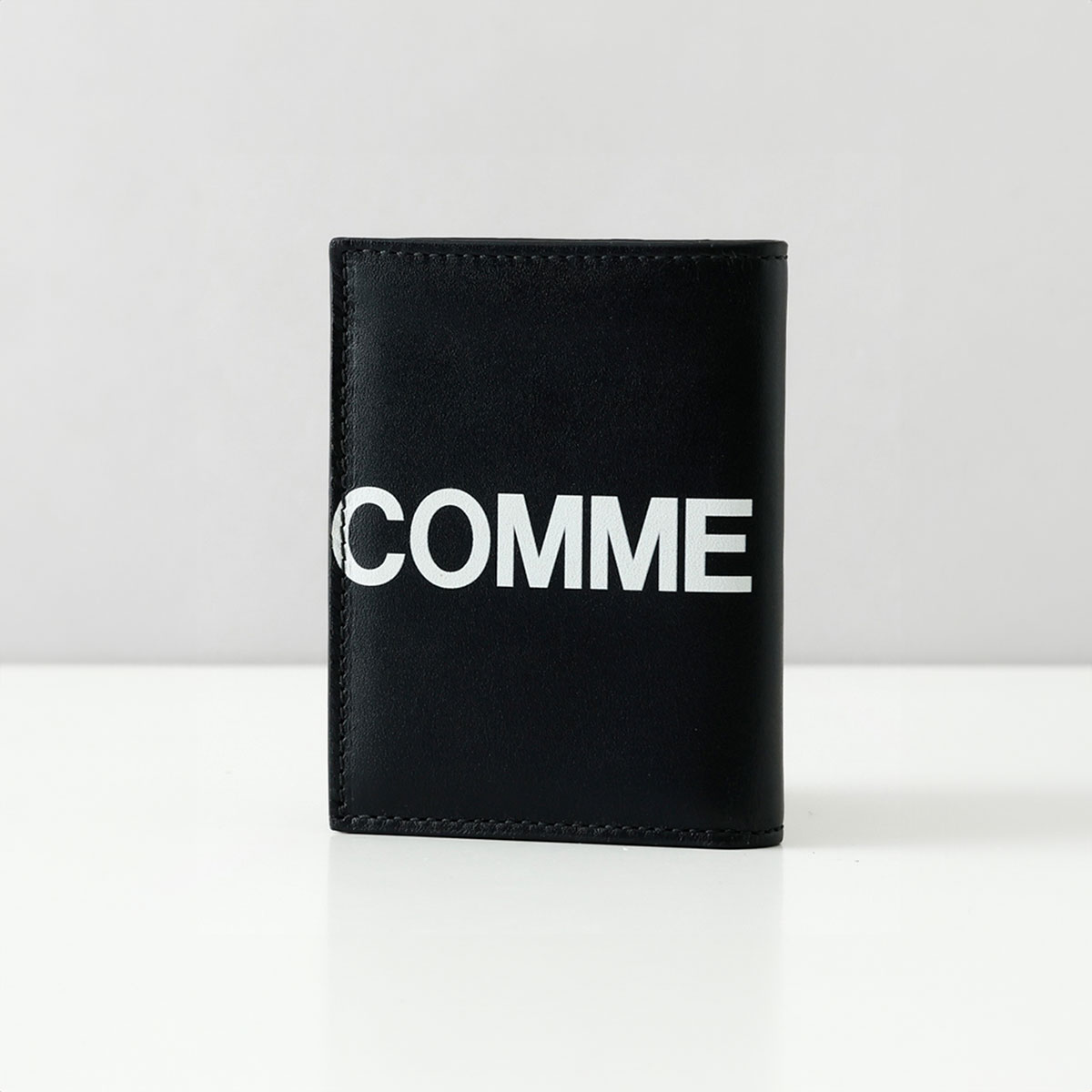 楽天市場】COMME des GARCONS コムデギャルソン 二つ折り財布