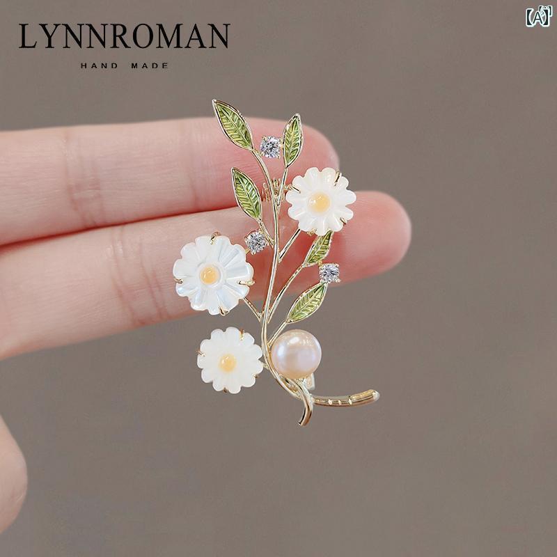 レディース 付属品 小物 可愛らしい 好いたらしい 流行り物 オシャレ LYNNROMAN 胸飾り ピン お花 パール ハイエンド ガールズ 生まれ落ちる日 胸花 付属品 服 デイジー