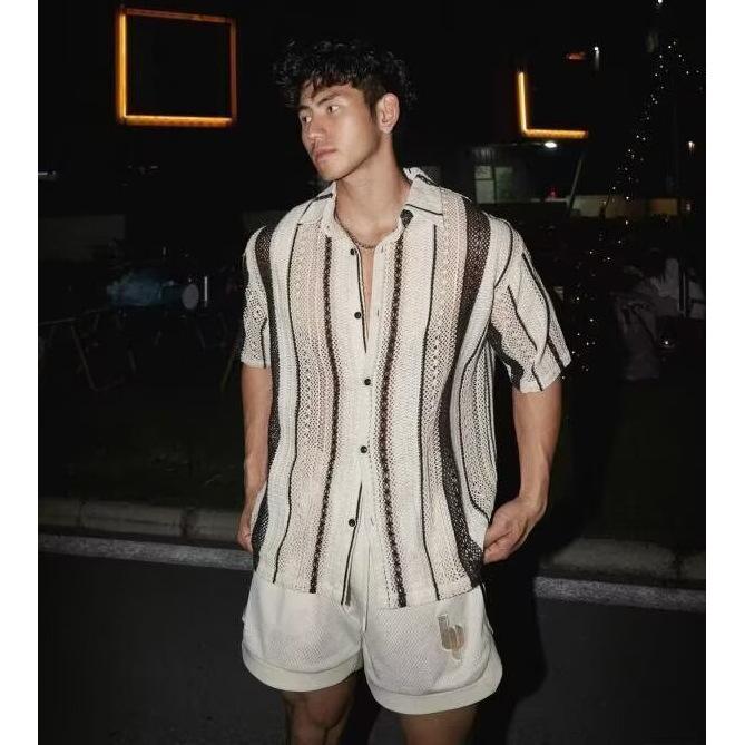 POLOシャツ 男性用 短袖 ルーズフィット 透かしストライプ 復古デザイン 切り替え 薄手 夏用 通気性 ノーアイロン 吸湿速乾 ポリエステル混紡 ベージュ系 日常使い カジュアルスタイル