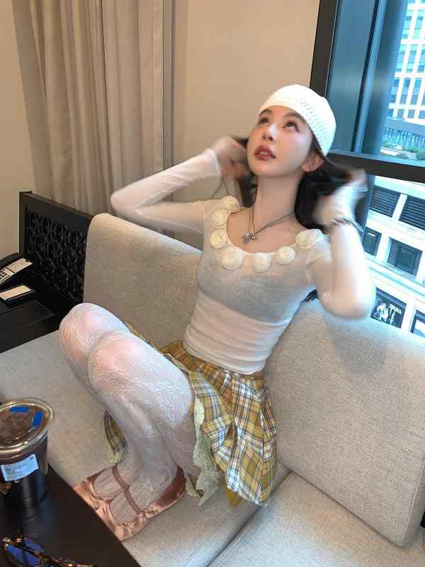 レディース 流行り物 オシャレ 外国で 今めかしい アーバン 美 夢 愛想のいい 付け汁 くだり腹 透け 感 御花 大層らしい U のど首 ボトムス トップス