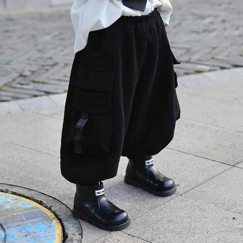 男の子用 キッズ ロングパンツ ワーク風 カジュアル ゆったり スポーツ フリース裏地 厚手 暖か 秋冬 ポリエステル素材 ブラック 普段使い