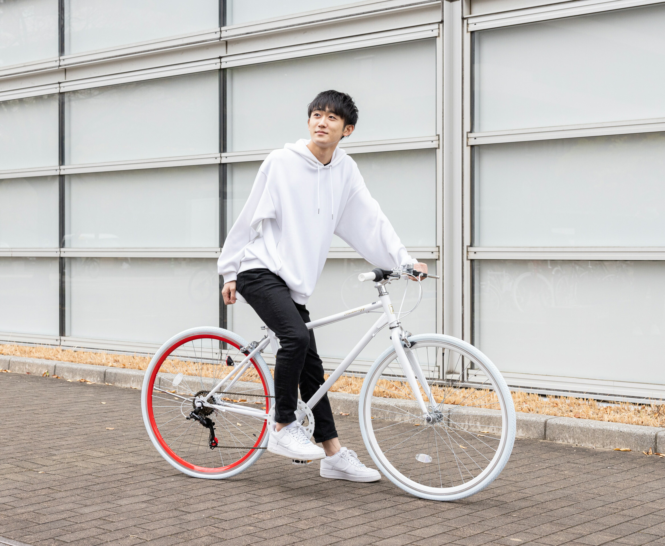 クロスバイク シマノ6段変速搭載 700×28c |軽量 自転車 じてんしゃ
