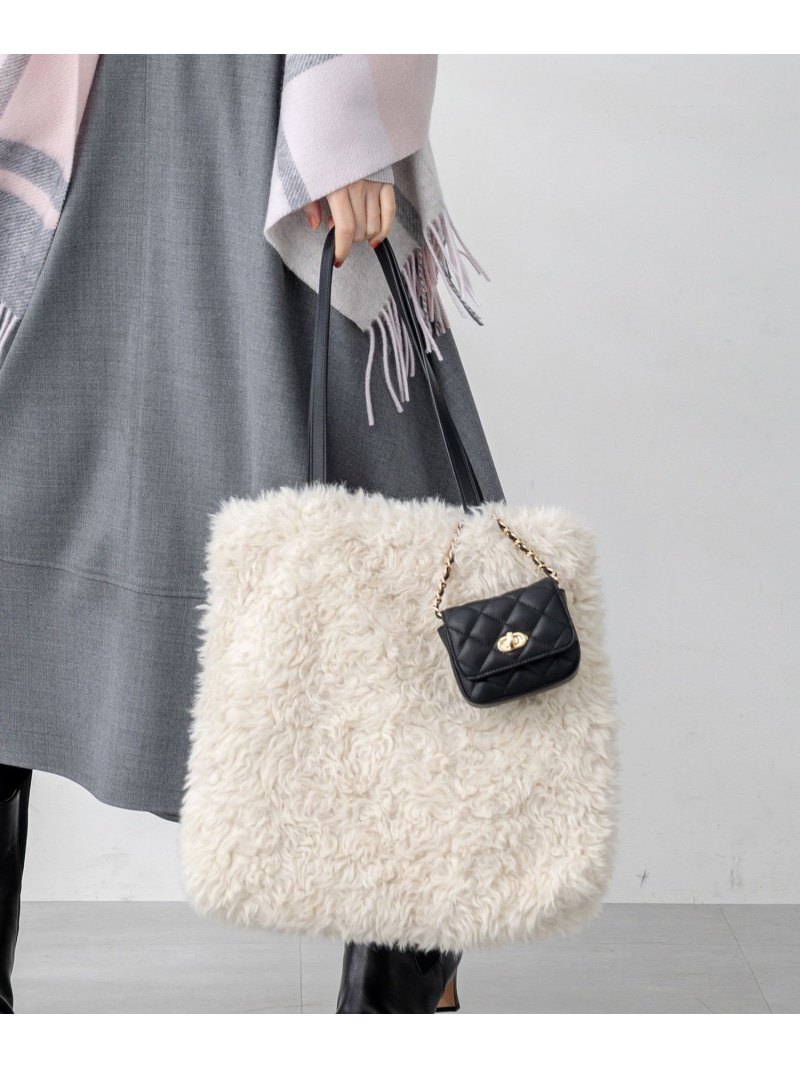フェイクファー トートバッグ 23区 ニジュウサンク バッグ トートバッグ ブルー ホワイト ベージュ【送料無料】[ Fashion]