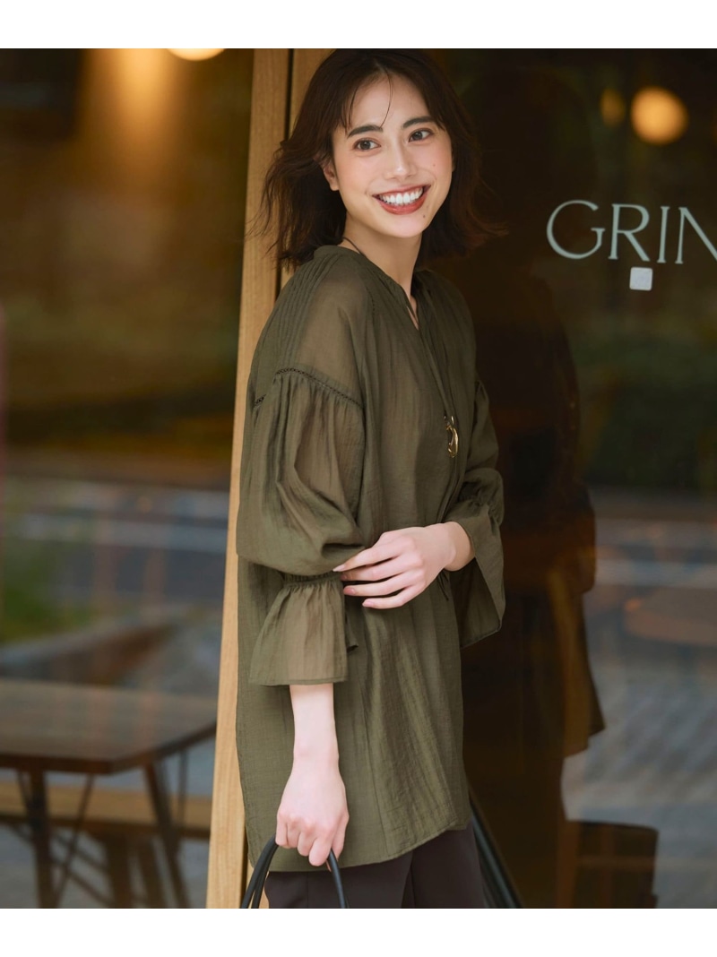 リネンミックスシアースラブ ギャザーブラウス 23区 S ニジュウサンク トップス シャツ・ブラウス ブラック ベージュ カーキグリーン【送料無料】[ Fashion]