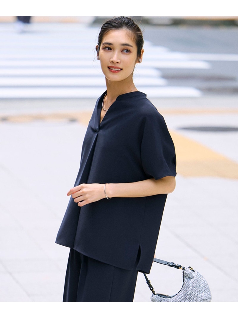 【吸水速乾/UVカット/接触冷感】ストレッチジョーゼット バンドカラー カットソー 23区 S ニジュウサンク トップス カットソー・Tシャツ ブラック ネイビー【送料無料】[ Fashion]