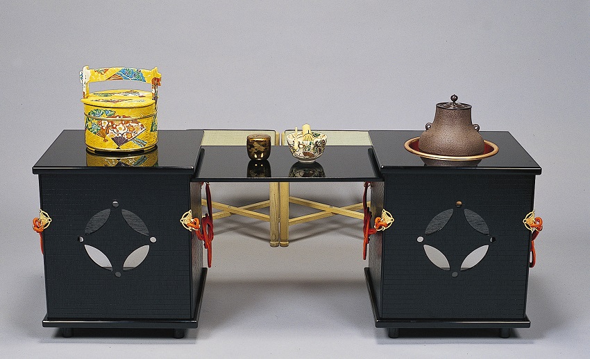 楽天市場】【茶道具】立礼卓（立礼棚）悠楽・台一双・椅子・建水台 
