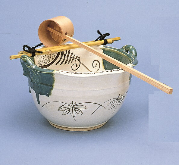 送料込【逢絢亭】茶道具 平水指 京焼 染付 葡萄の図 真塗の割蓋 平安桐鳳 mizusasi-133.jpg?v=1747205020&