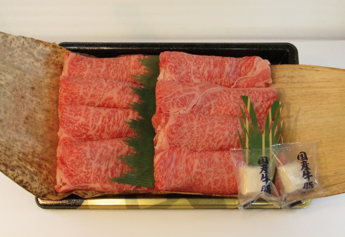 茨城が誇る銘柄牛常陸牛すき焼き用3~5人前 約780g入り|肉のカジ店