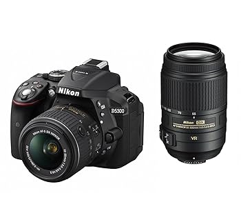 【中古】【39shop】Nikon★デジタル一眼レフカメラ D5300 ダブルズームキット ブラック 2400万画素 3.2型液晶 D5300WZBK（非常に良い）｜ドリエム店