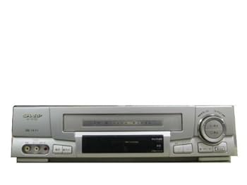 【中古】【39shop】VHSビデオデッキ シャープ VC-HF730(非常に良い)|ドリエム店
