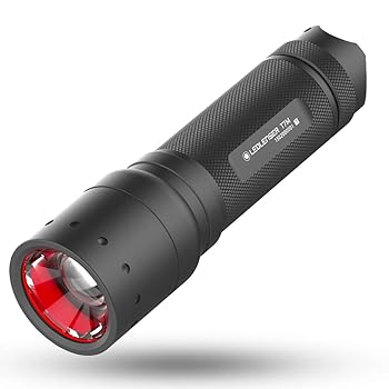 【中古】Ledlenserレッドレンザー T7M LED閃光電球ともし火 タクティカル 単4AAA4本 日本置き目品