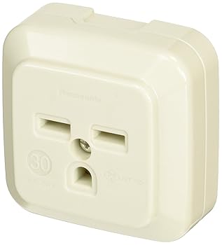 【中古】パナソニックPanasonic 接地2P30A角型コンセント 薄形 ミルキーホワイト WK36301W