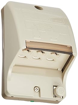 【中古】東芝ライテック ET付防水コンセント3個用 DC1093NC