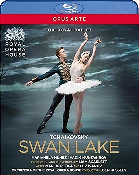 【中古】英国ロイヤル・バレエ《白鳥の湖》リアム・スカーレット版Blu-ray Disc日本語解説